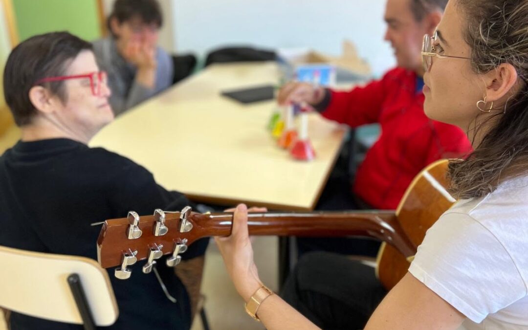 Taller de Musicoterapia.